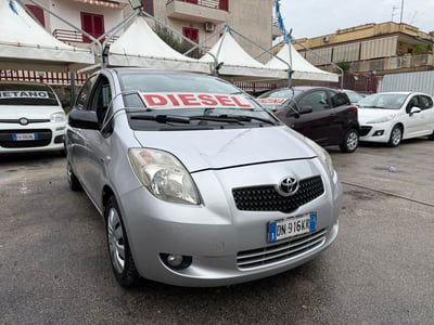 Toyota Yaris 1.D-4D DPF 5 porte usata