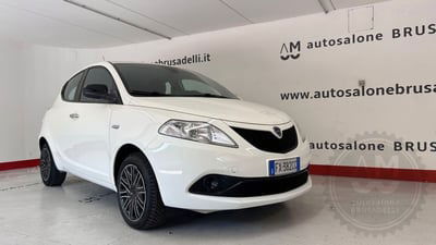 Lancia Ypsilon 1.2 69 CV 5 porte Gold usata