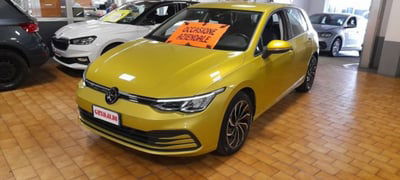 Volkswagen Golf 1.5 TGI DSG Life usata