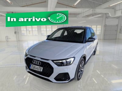 Audi A1 citycarver 35 TFSI Identity Contrast usata