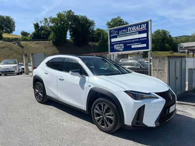 Lexus UX Hybrid F Sport usata