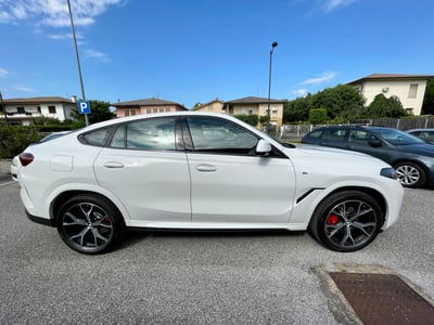 BMW X6 xDrive30d 48V Msport nuova