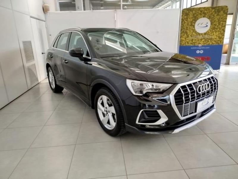 Audi Q3 35 TDI quattro S tronic Business Advanced