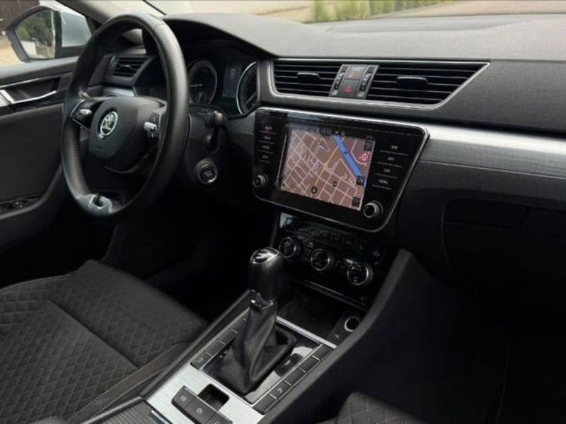 Skoda Superb Station Wagon 2.0 TDI EVO 150 CV SCR DSG Wagon Scout