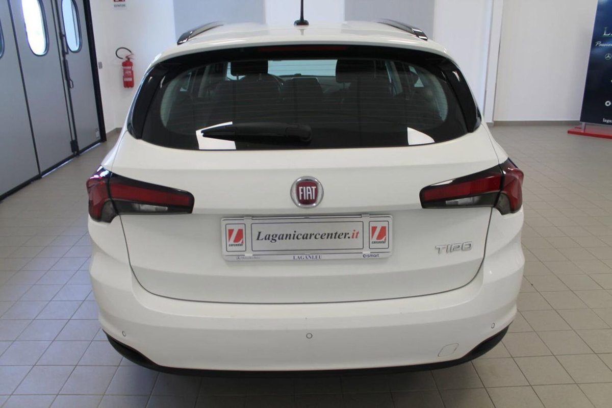 Fiat Tipo Station Wagon Tipo 1.6 Mjt S&S SW Lounge (5)