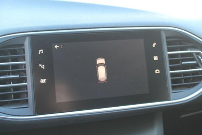 Peugeot 308 SW BlueHDi 130 S&S Business (19)