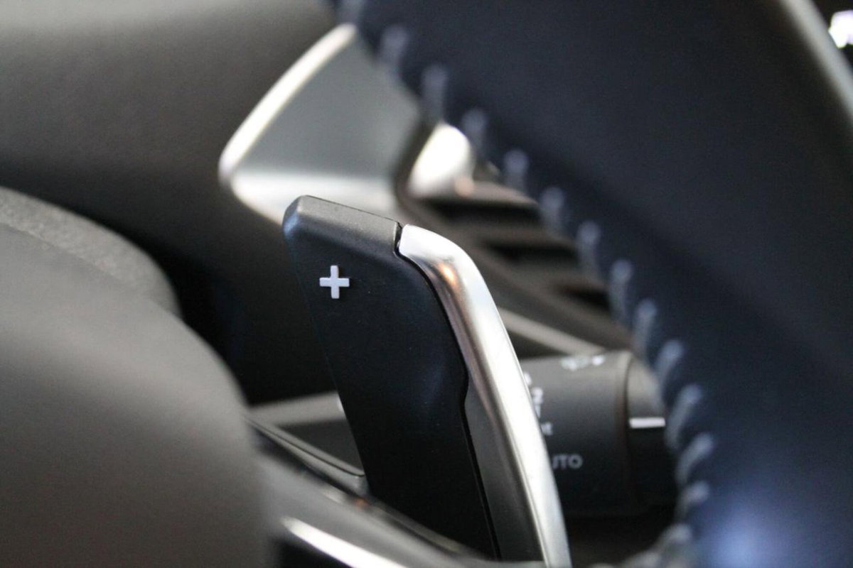 Peugeot 308 BlueHDi 130 S&S EAT8 Active Business (14)