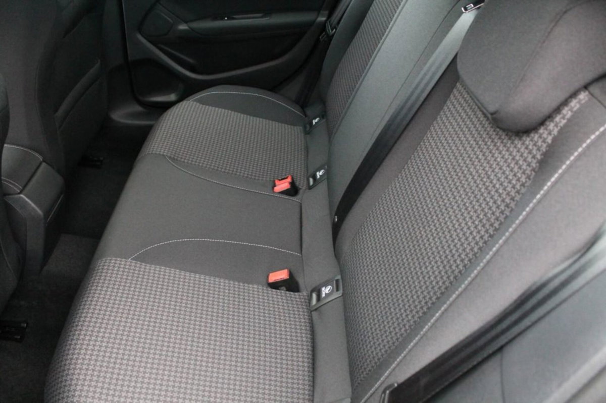Peugeot 308 BlueHDi 130 S&S EAT8 Active Business (12)