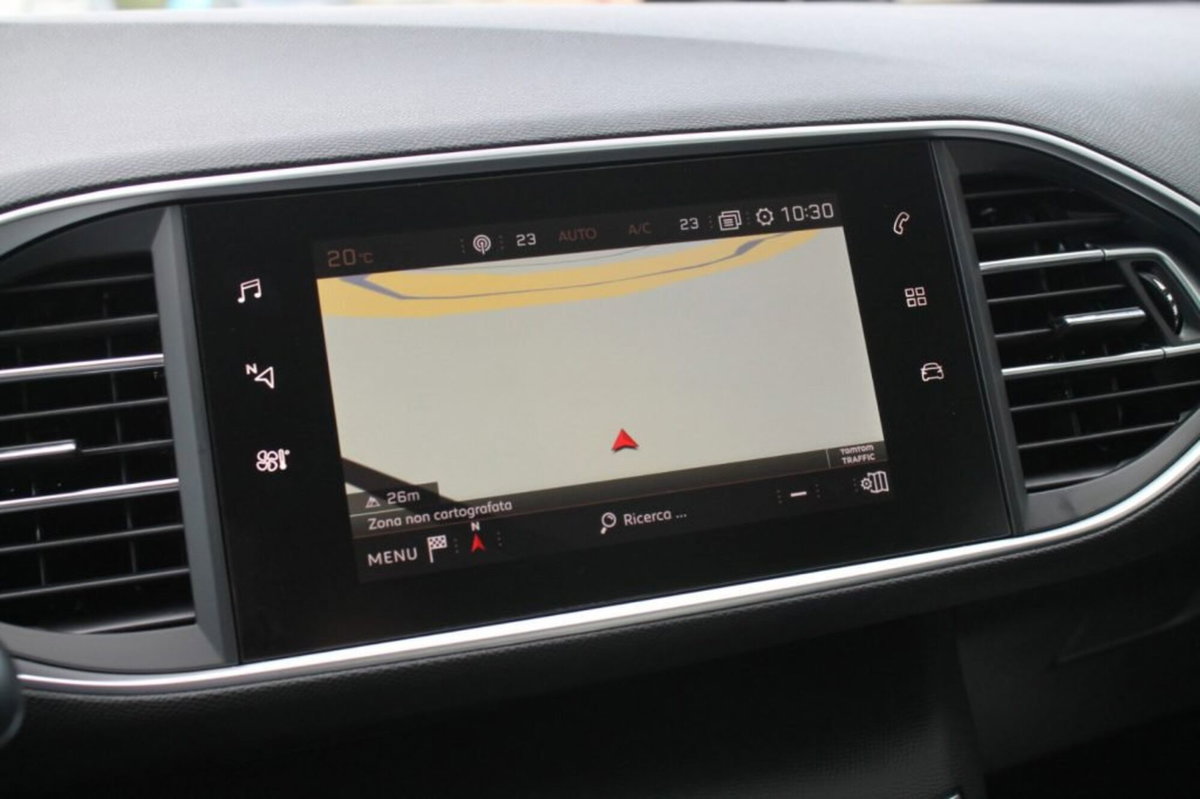 Peugeot 308 BlueHDi 130 S&S EAT8 Active Business (14)