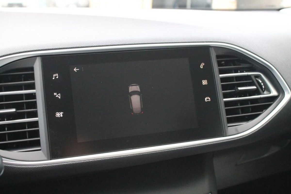 Peugeot 308 BlueHDi 130 S&S EAT8 Active Business (15)