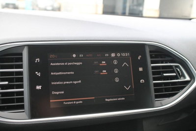 Peugeot 308 BlueHDi 130 S&S EAT8 Active Business (18)