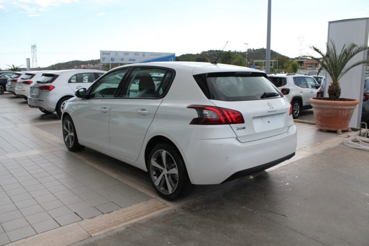 Peugeot 308 BlueHDi 130 S&S EAT8 Active Business (6)