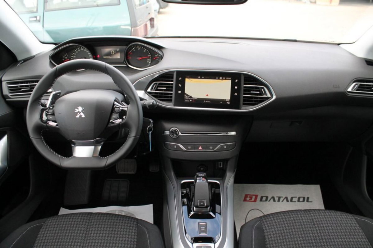 Peugeot 308 BlueHDi 130 S&S EAT8 Active Business (7)
