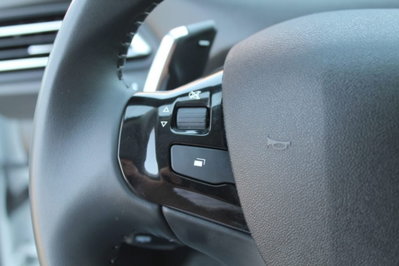 Peugeot 308 SW BlueHDi 130 S&S EAT8 Active Business (11)