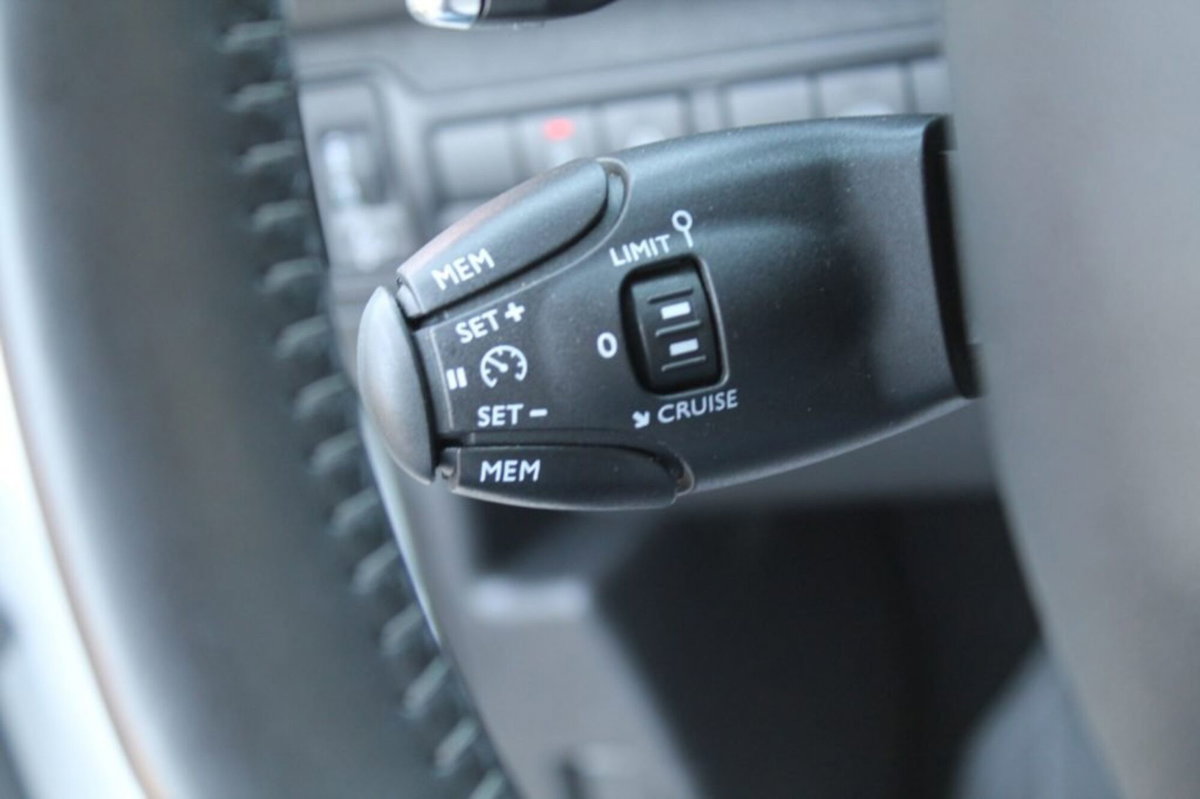 Peugeot 308 SW BlueHDi 130 S&S EAT8 Active Business (16)