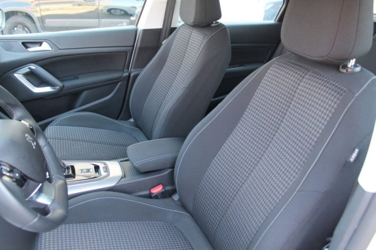 Peugeot 308 SW BlueHDi 130 S&S EAT8 Active Business (8)