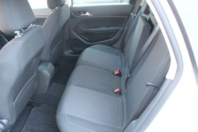 Peugeot 308 SW BlueHDi 130 S&S EAT8 Active Business (9)
