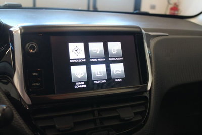 Peugeot 2008 120 S&S Allure (19)