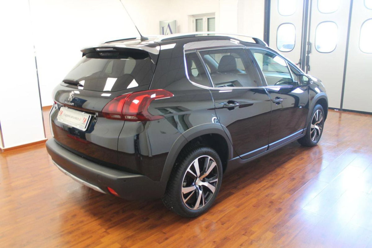 Peugeot 2008 120 S&S Allure (4)