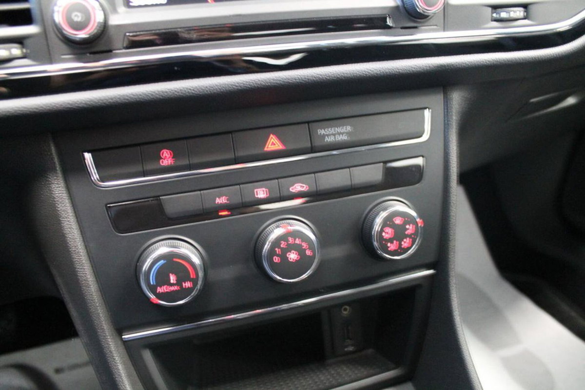 SEAT Leon 1.9 TDI Style (15)