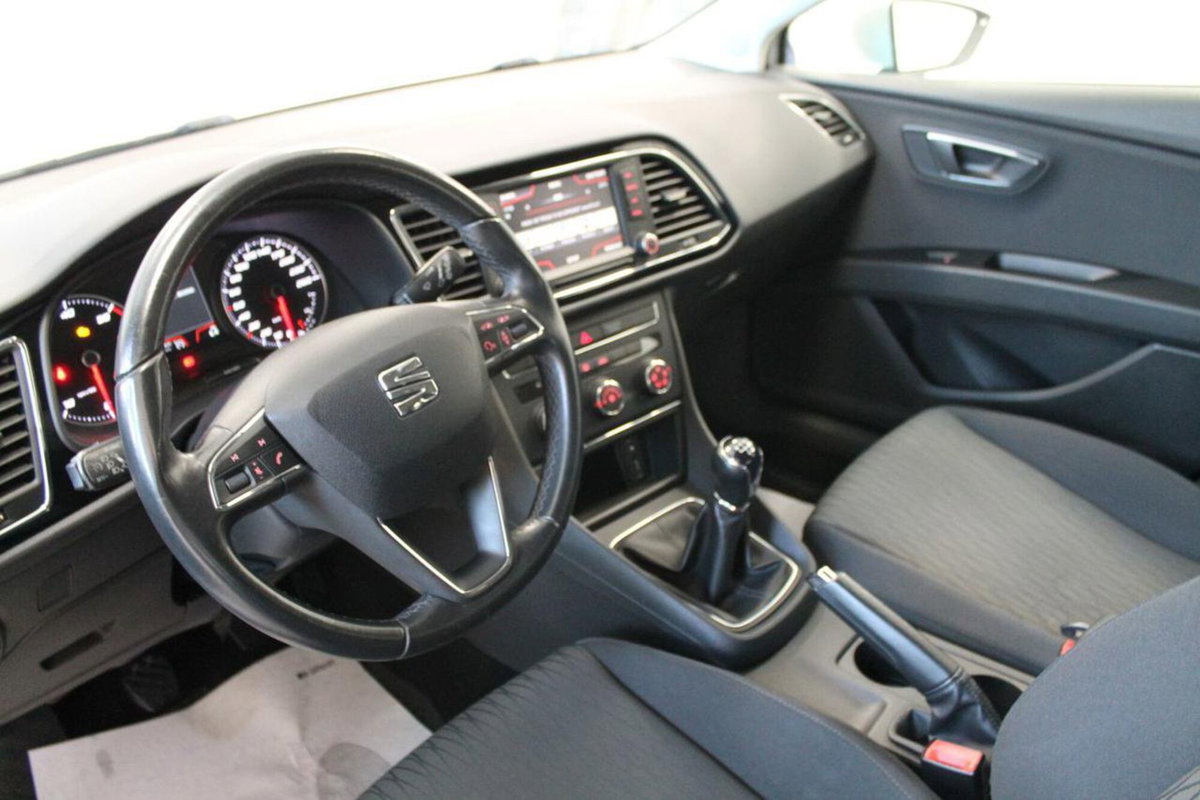 SEAT Leon 1.9 TDI Style (7)