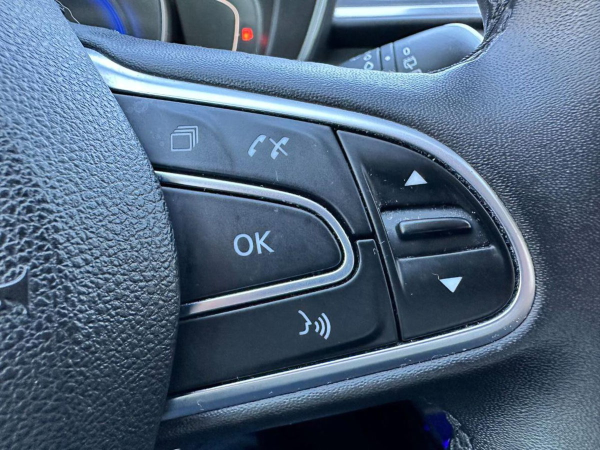 Renault Kadjar dCi 8V 115CV Sport Edition (15)