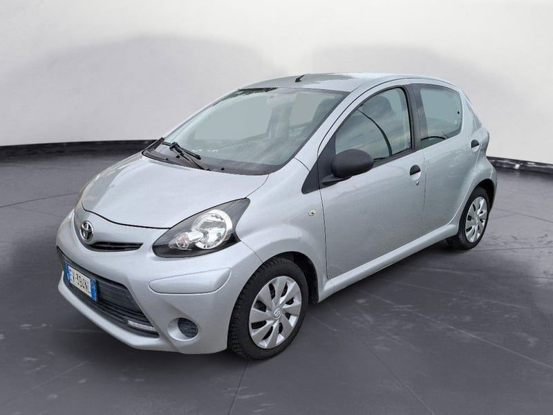 Toyota Aygo 1.0 12V VVT-i 5 porte Active Connect