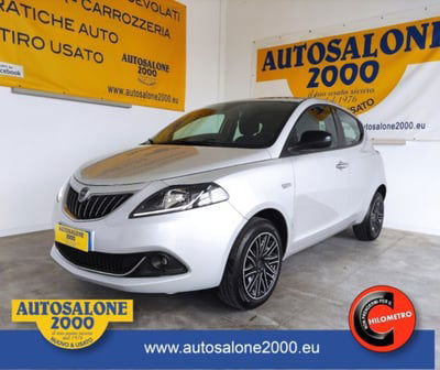 Lancia Ypsilon 1.0 FireFly 5 porte S&S Hybrid Ecochic Gold usata