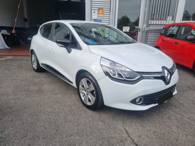 Renault Clio 1.2 75CV 5 porte Live usata