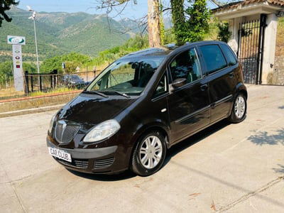 Lancia Musa Multijet 16V 90 CV Platino usata