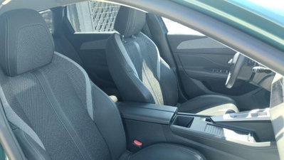 Peugeot 308 SW BlueHDi 130 S&S EAT6 Allure (17)