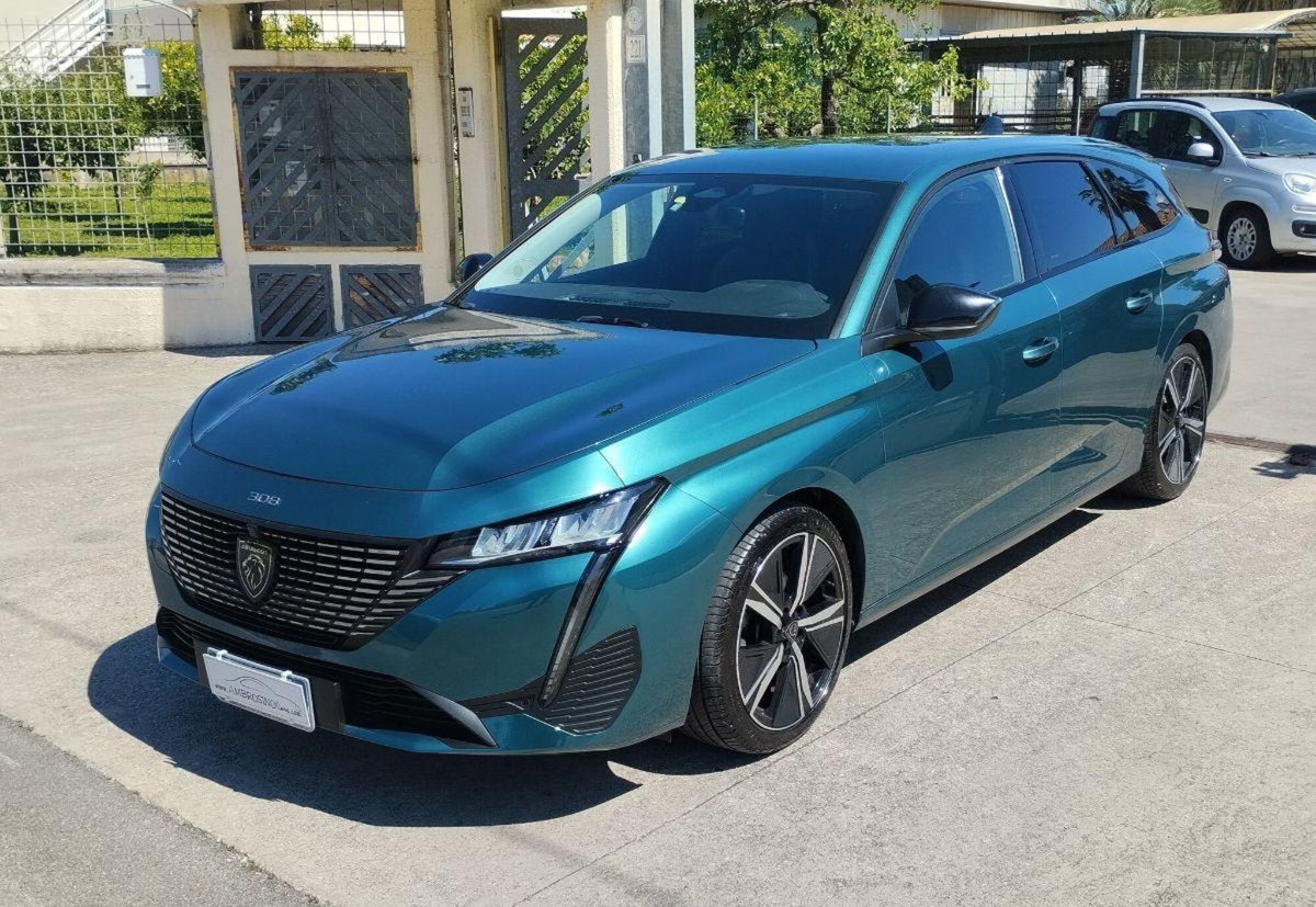 Peugeot 308 SW BlueHDi 130 S&S EAT6 Allure (2)