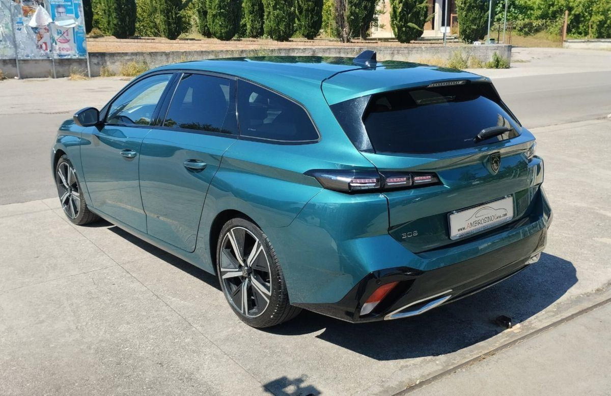 Peugeot 308 SW BlueHDi 130 S&S EAT6 Allure (4)