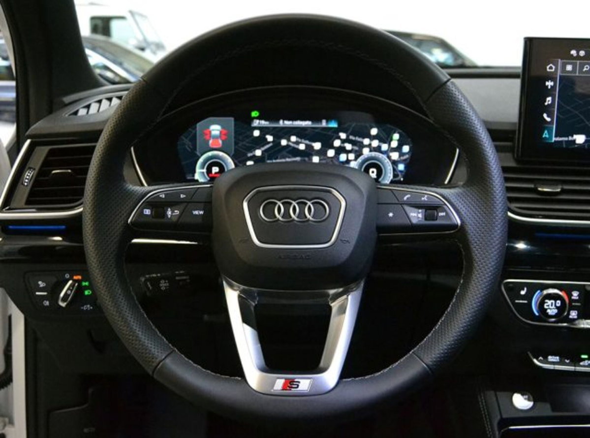 Audi Q5 Sportback 50 2.0 tfsi e Identity Black quattro s-tronic (11)
