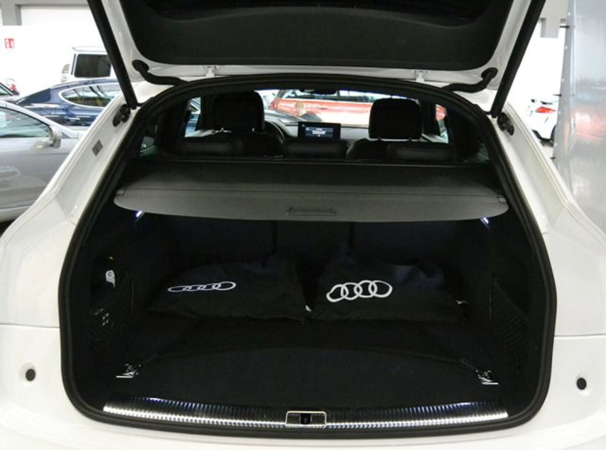 Audi Q5 Sportback 50 2.0 tfsi e Identity Black quattro s-tronic (15)