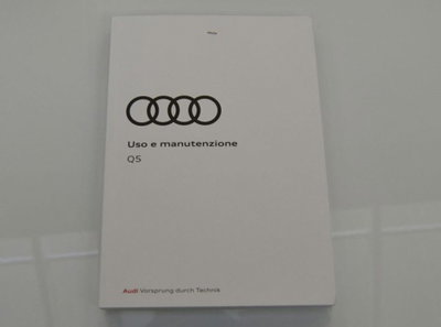 Audi Q5 Sportback 45 2.0 tfsi mhev 12V Identity Black quattro s-tronic (16)
