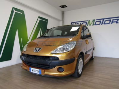 Peugeot 1007 1.4 Happy usata