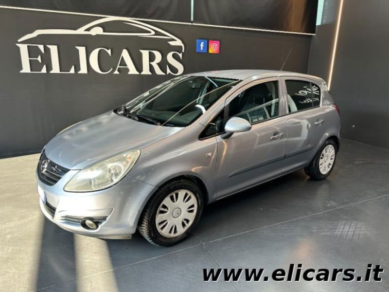 Opel Corsa 1.2 5 porte Cosmo