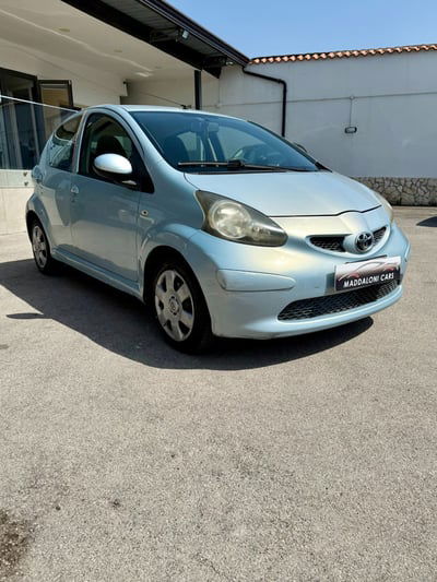 Toyota Aygo 1.0 12V VVT-i 5 porte usata
