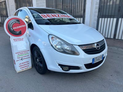 Opel Corsa 1.2 5 porte Cosmo usata