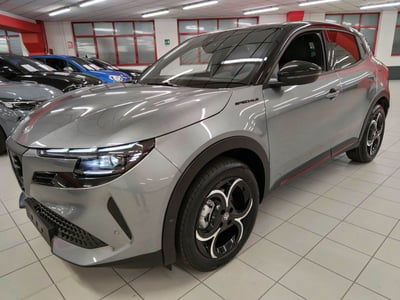 Alfa Romeo Junior elettrica Speciale 156cv nuova