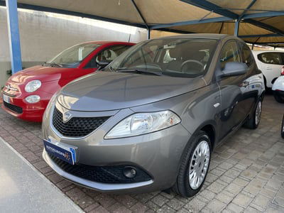 Lancia Ypsilon 1.2 69 CV 5 porte GPL Ecochic Gold usata