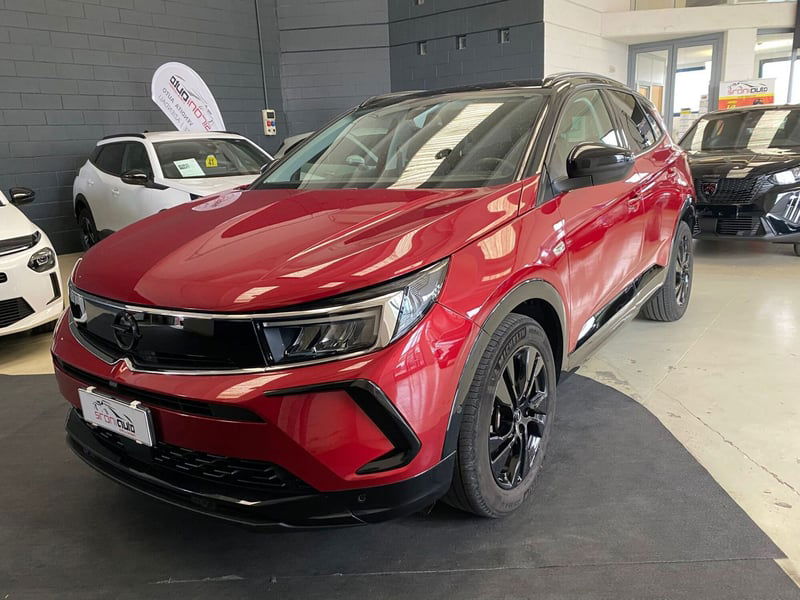 Opel Grandland 1.2 Turbo 12V 130 CV aut. GS Line