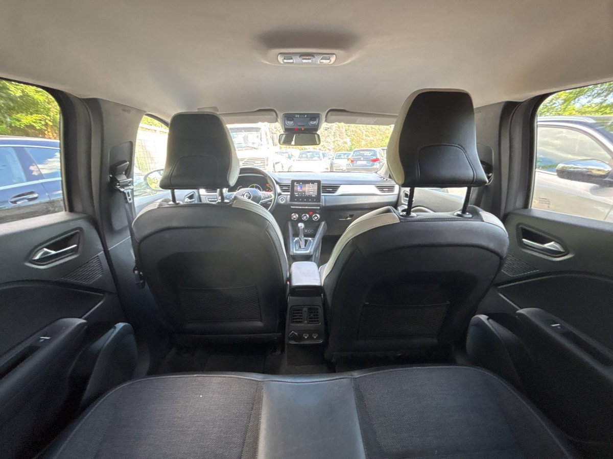 Renault Captur Full Hybrid E-Tech 145 CV Intens (14)