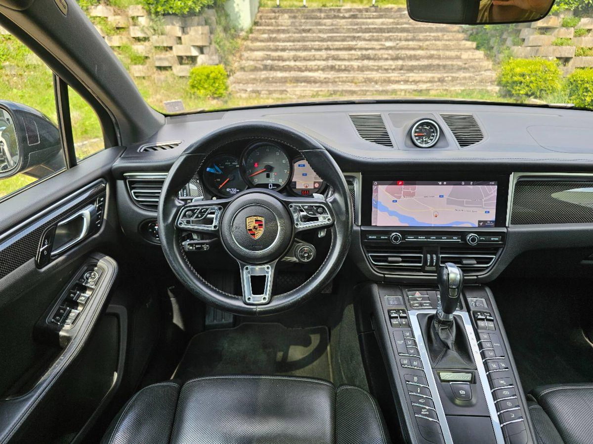 Porsche Macan S (19)
