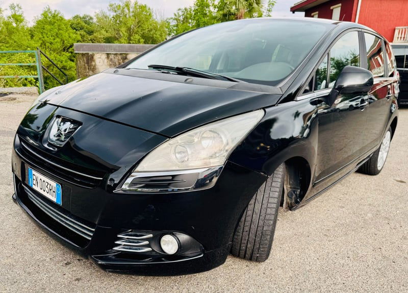 Peugeot 5008 2.0 HDi 150CV Business