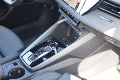 Audi S3 Sportback 2.0 tfsi Sport Attitude quattro s-tronic (12)