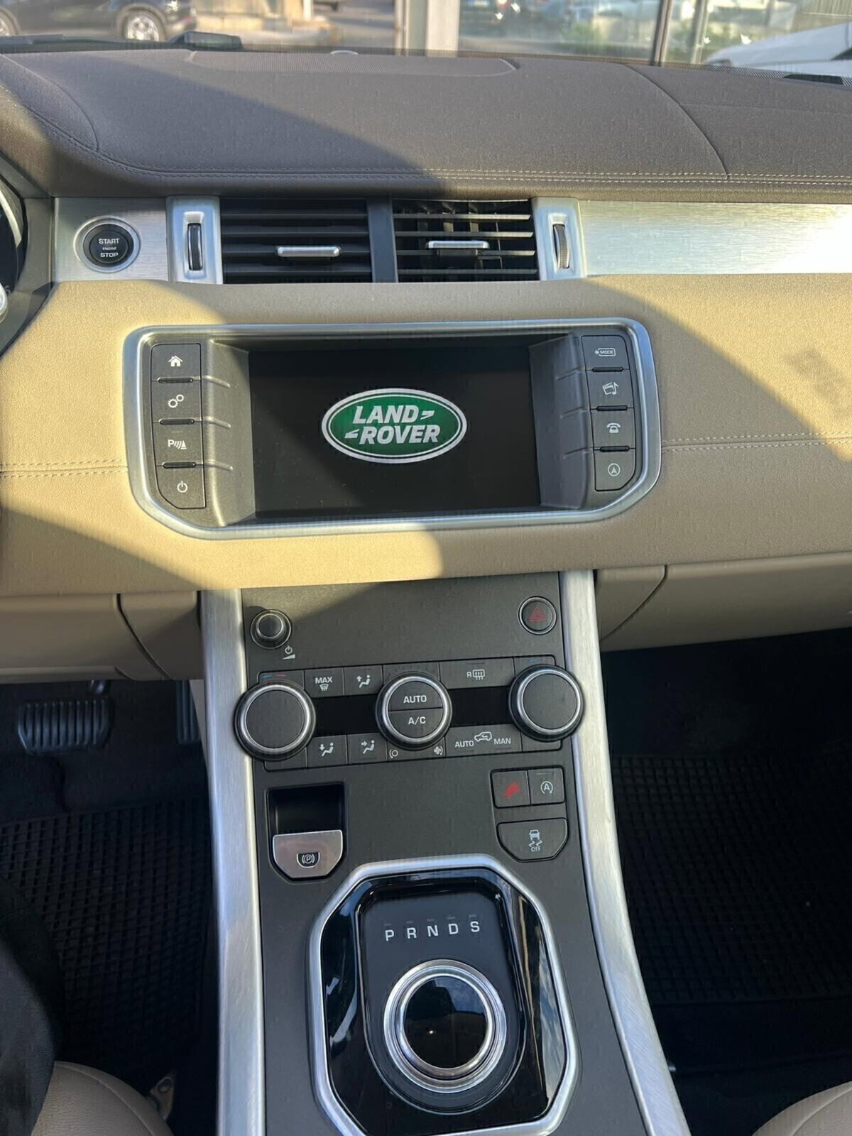 Land Rover Range Rover Evoque 2.0 TD4 150 CV 5p. SE Dynamic (16)