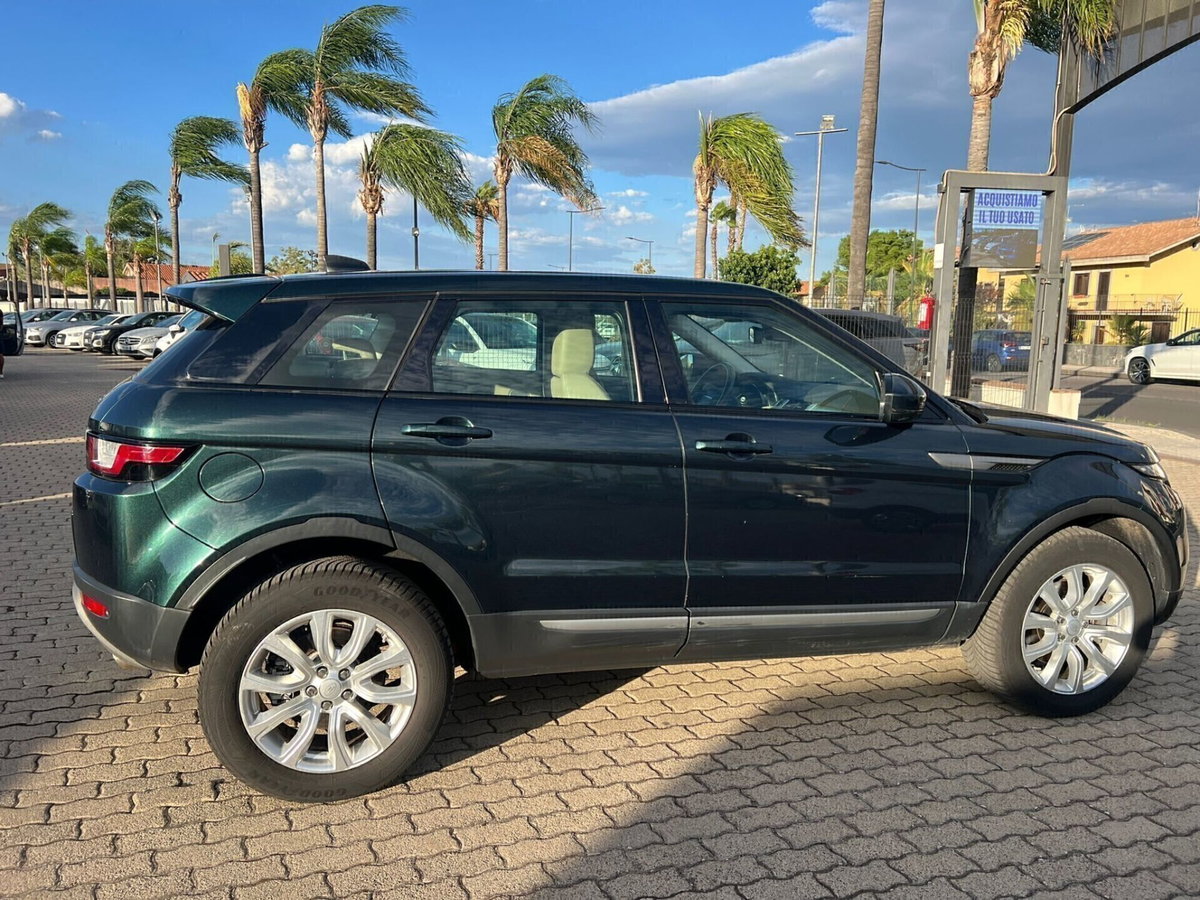 Land Rover Range Rover Evoque 2.0 TD4 150 CV 5p. SE Dynamic (9)