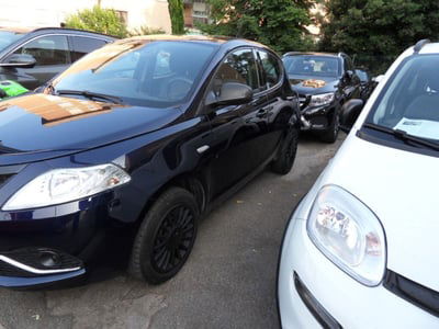 Lancia Ypsilon 1.2 69 CV 5 porte Gold usata
